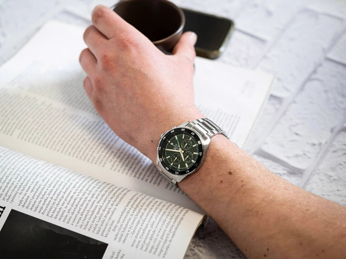 Casio Edifice EFR-526D-3A Men Analog Watch - Best Watches to Buy in Pakistan
