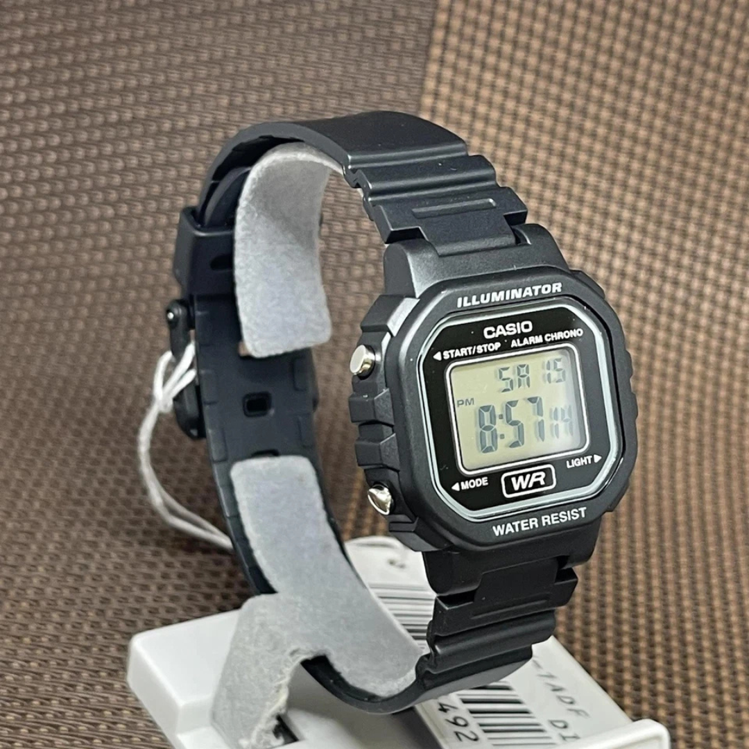 Casio LA-20W-1A Women’s Classic Digital Watch – Resin Band – Water Resistant