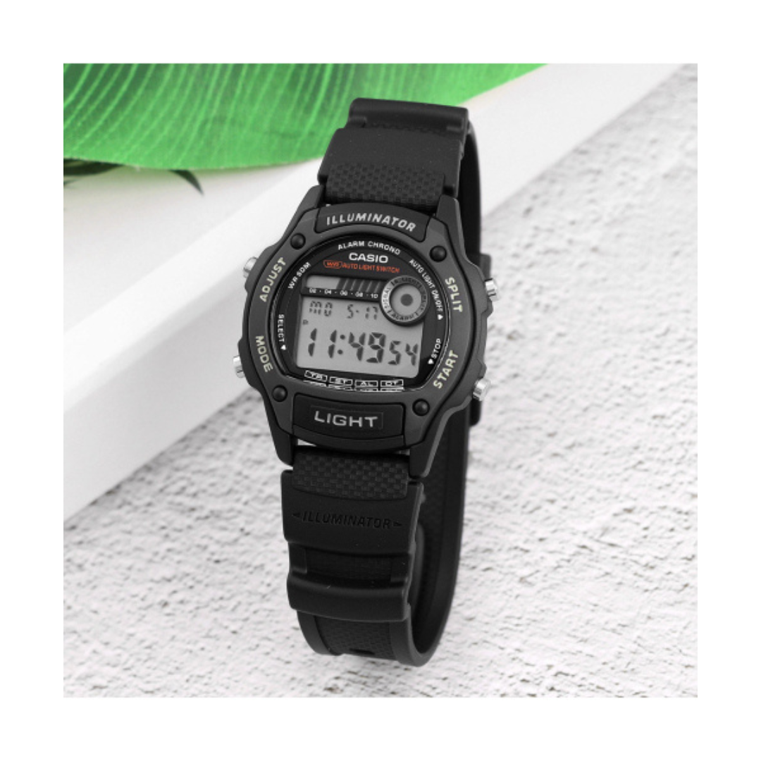 Casio W-220H-1A Digital Sports Watch – Black – 50M Water Resistant