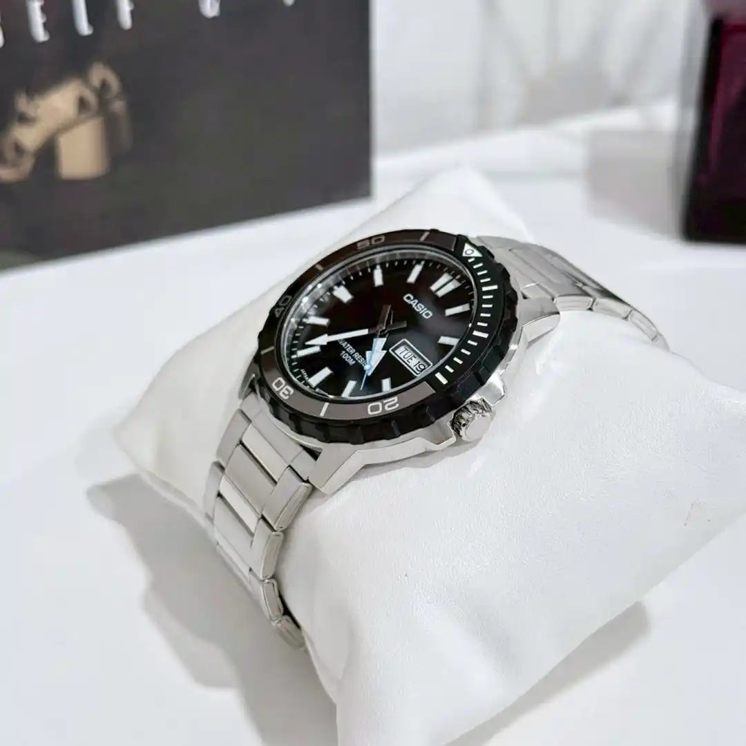 Casio MTD-125D-1A3 men's watch, alternate product view
