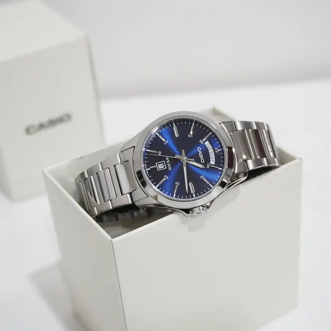 Casio MTP-1370D-2A2 Analogue Men's Watch