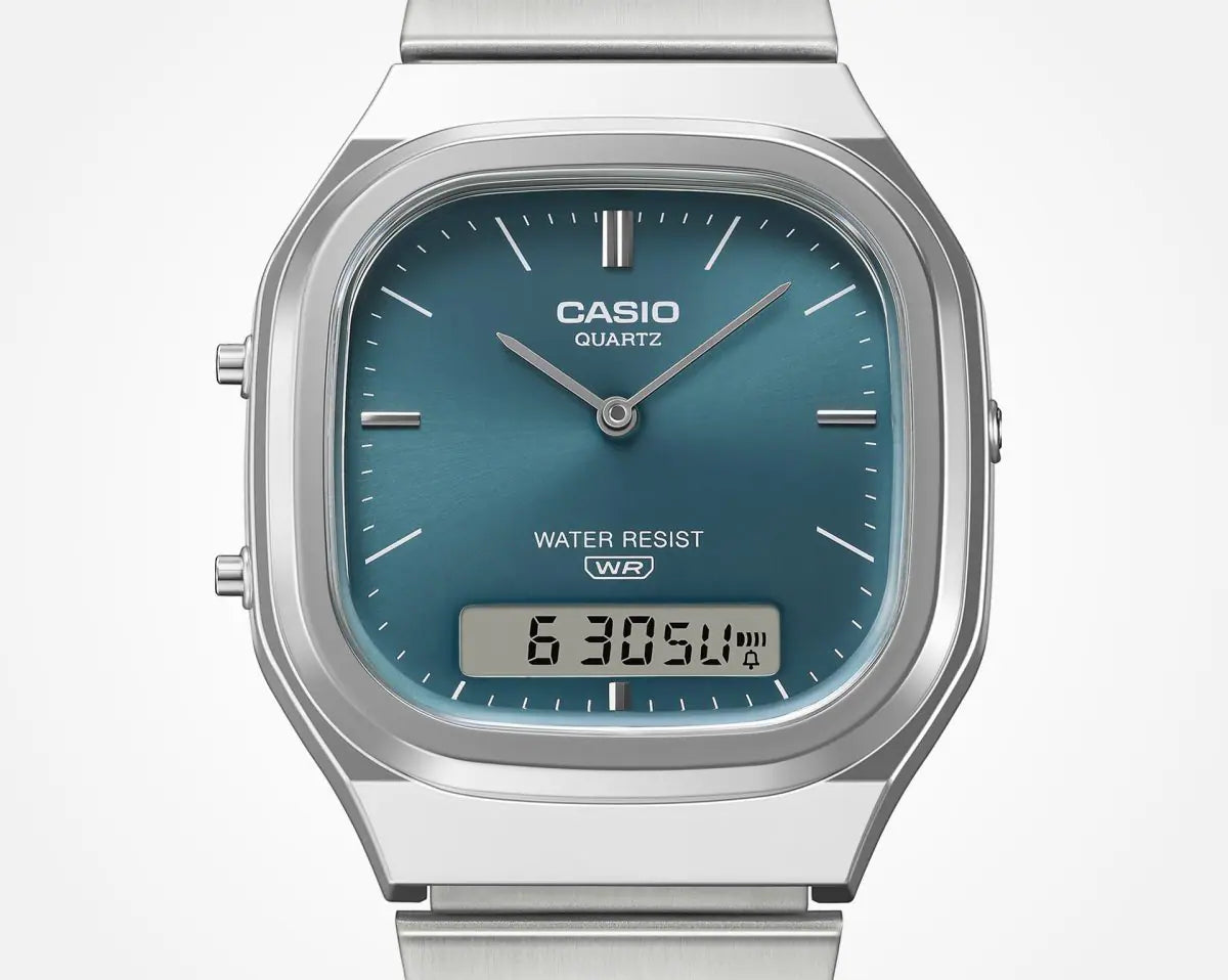 Casio AQ-240E-3A Unisex Vintage Analog-Digital Watch – Green Dial