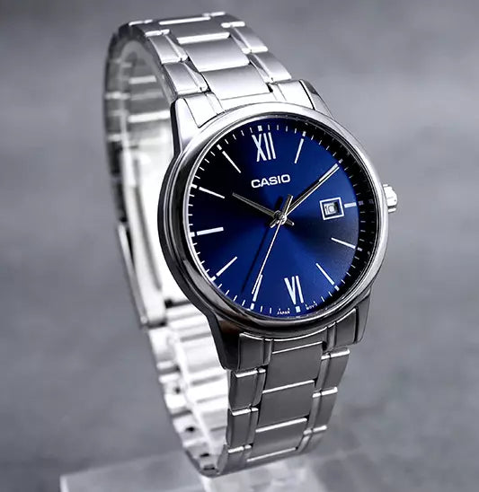 Casio MTP-V002D-2B3 Men Wrist Watch