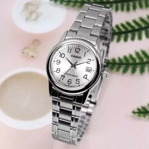 Casio LTP-V002D-7B Women Analog Watch