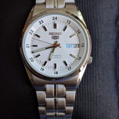 Seiko 5 SNK559J1 Men Automatic Watch