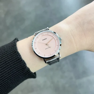 Casio LTP-VT04D-4A Women Watch