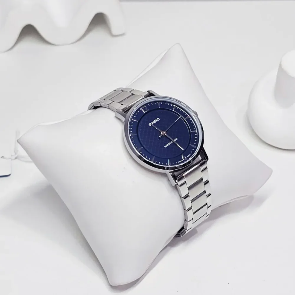 Casio LTP-VT04D-2A Women Watch - Image 2