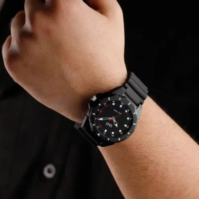 Q&Q V30A-004VY Analog Sport Men's Watch