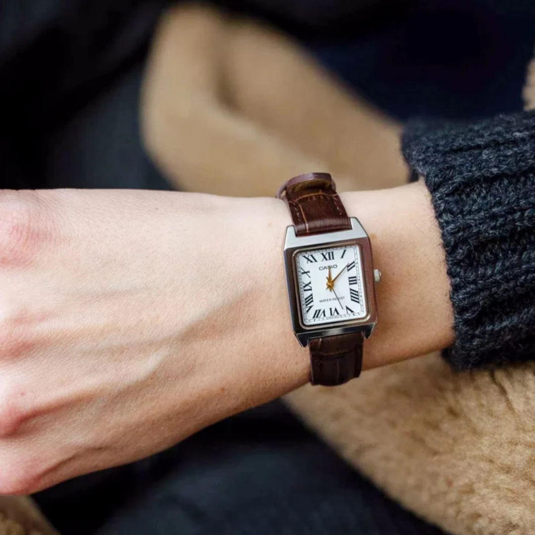 Casio LTP-V007L-7B2 Women’s Analog Watch – Leather Strap – Classic Silver Dial - Image 4