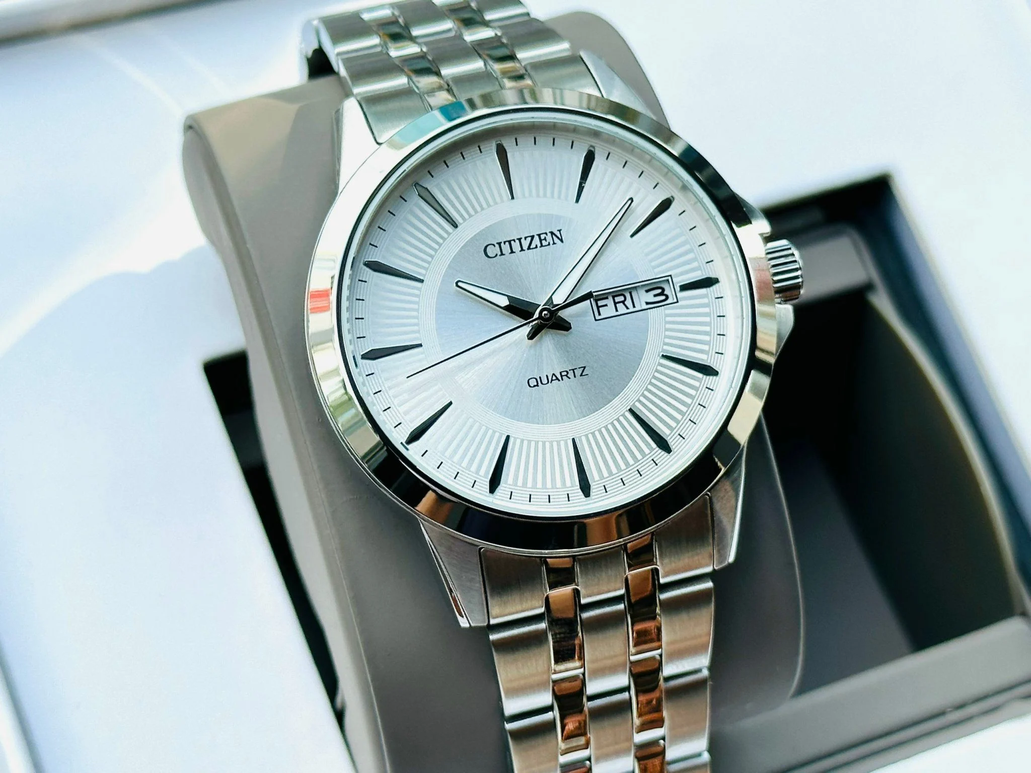 Citizen Metal Band Watch for Men DZ5000-58A